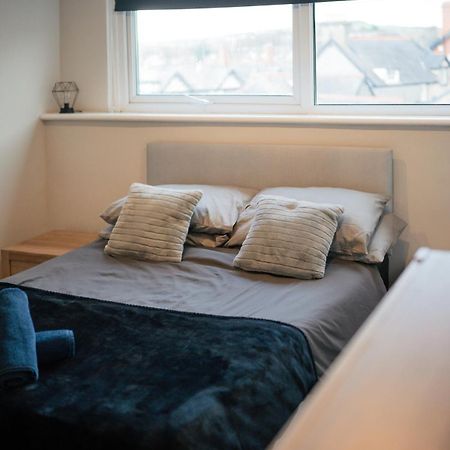 Modern 5 Bedroom Terraced Luxurious House Colwyn Bay Extérieur photo