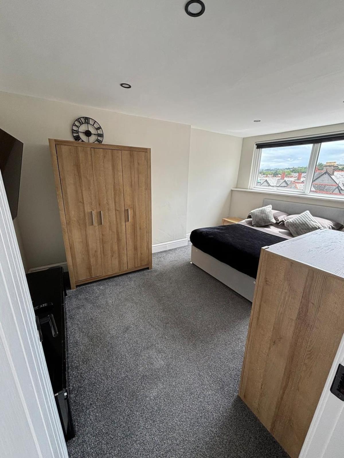 Modern 5 Bedroom Terraced Luxurious House Colwyn Bay Extérieur photo
