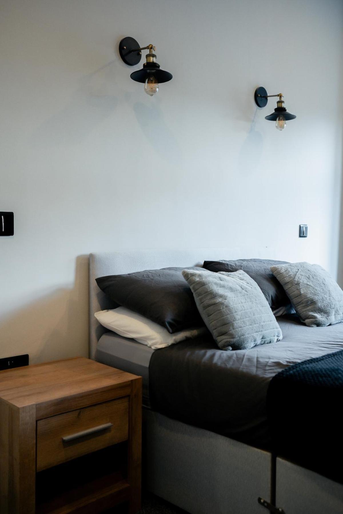Modern 5 Bedroom Terraced Luxurious House Colwyn Bay Extérieur photo