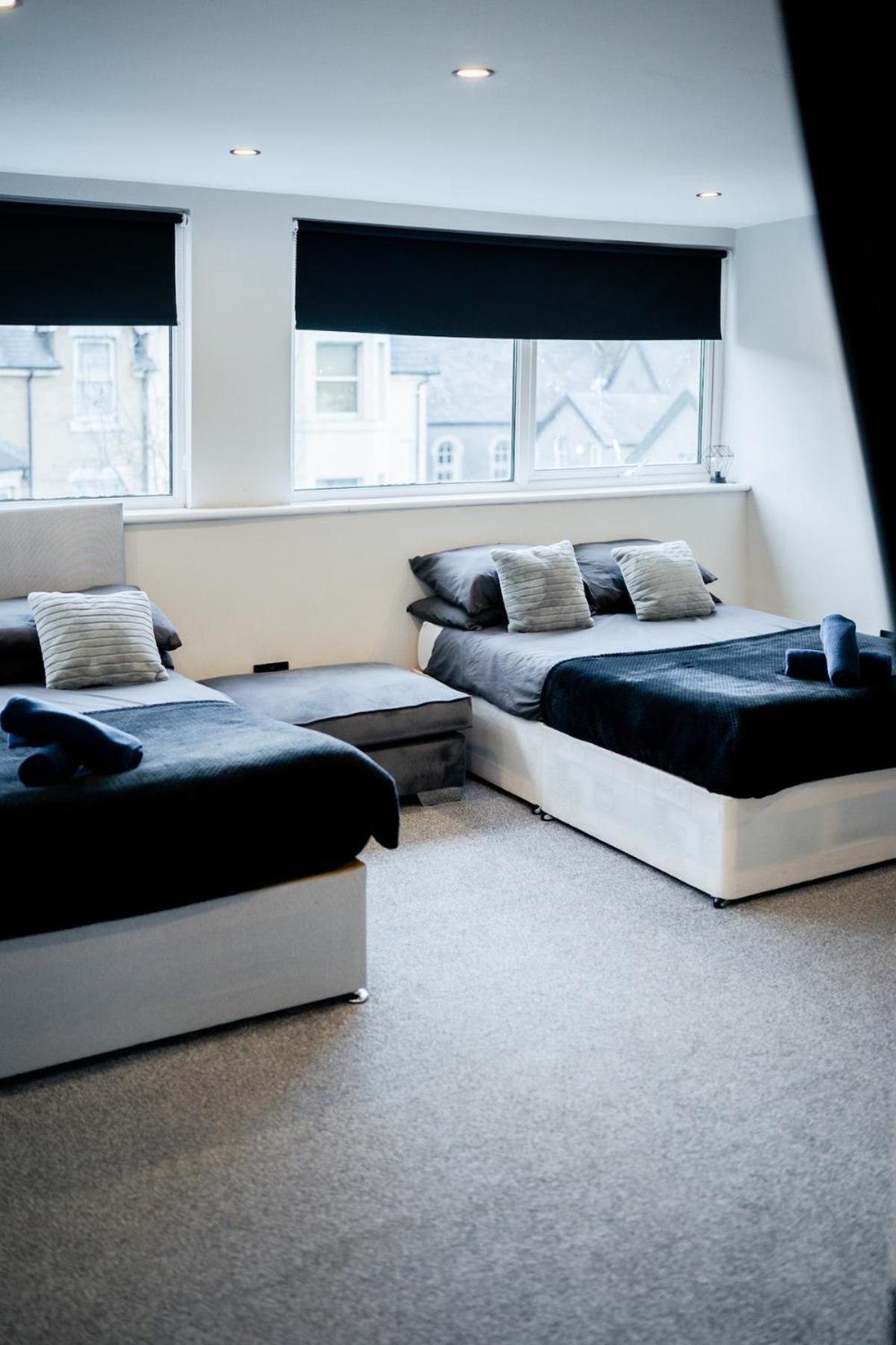 Modern 5 Bedroom Terraced Luxurious House Colwyn Bay Extérieur photo