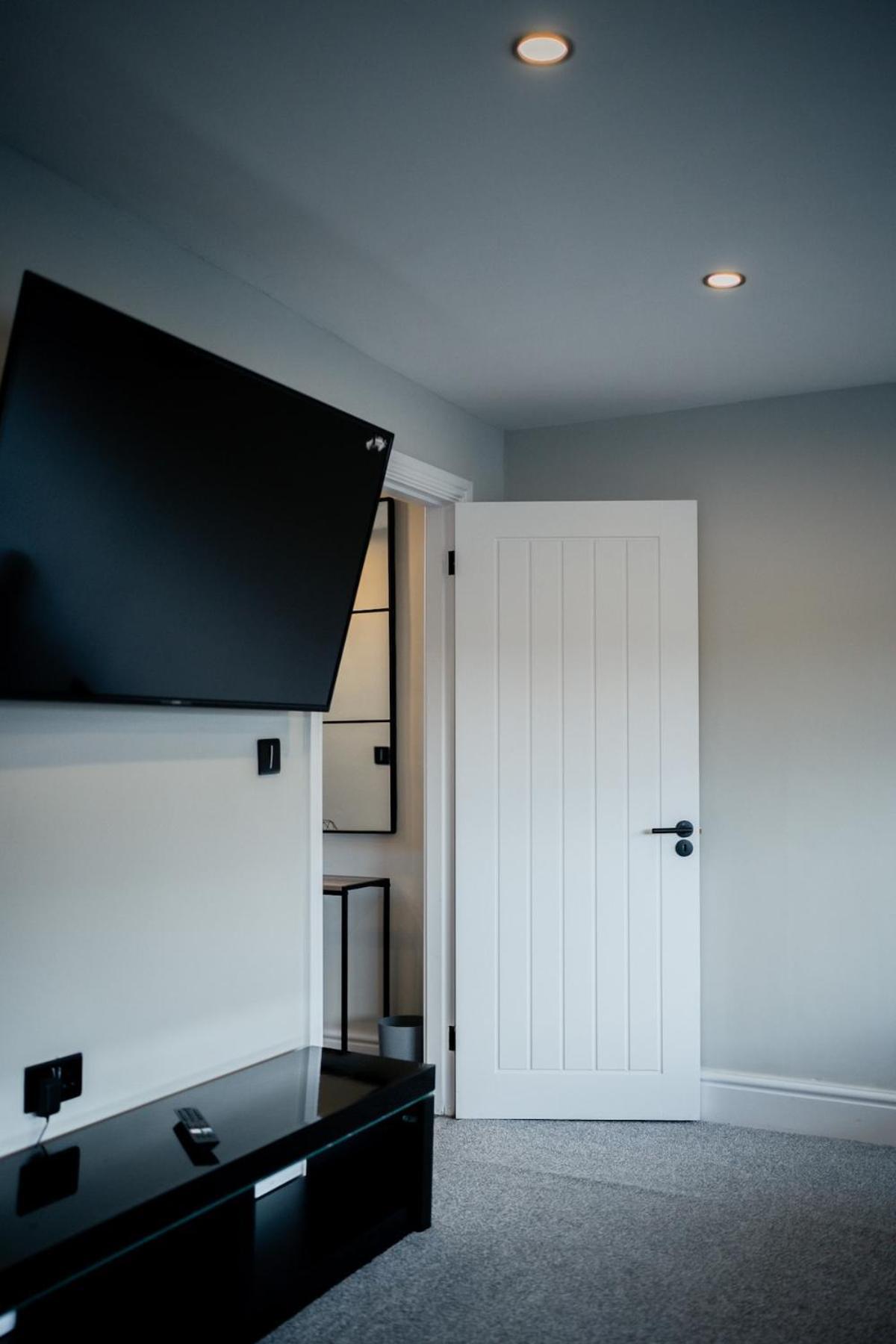 Modern 5 Bedroom Terraced Luxurious House Colwyn Bay Extérieur photo