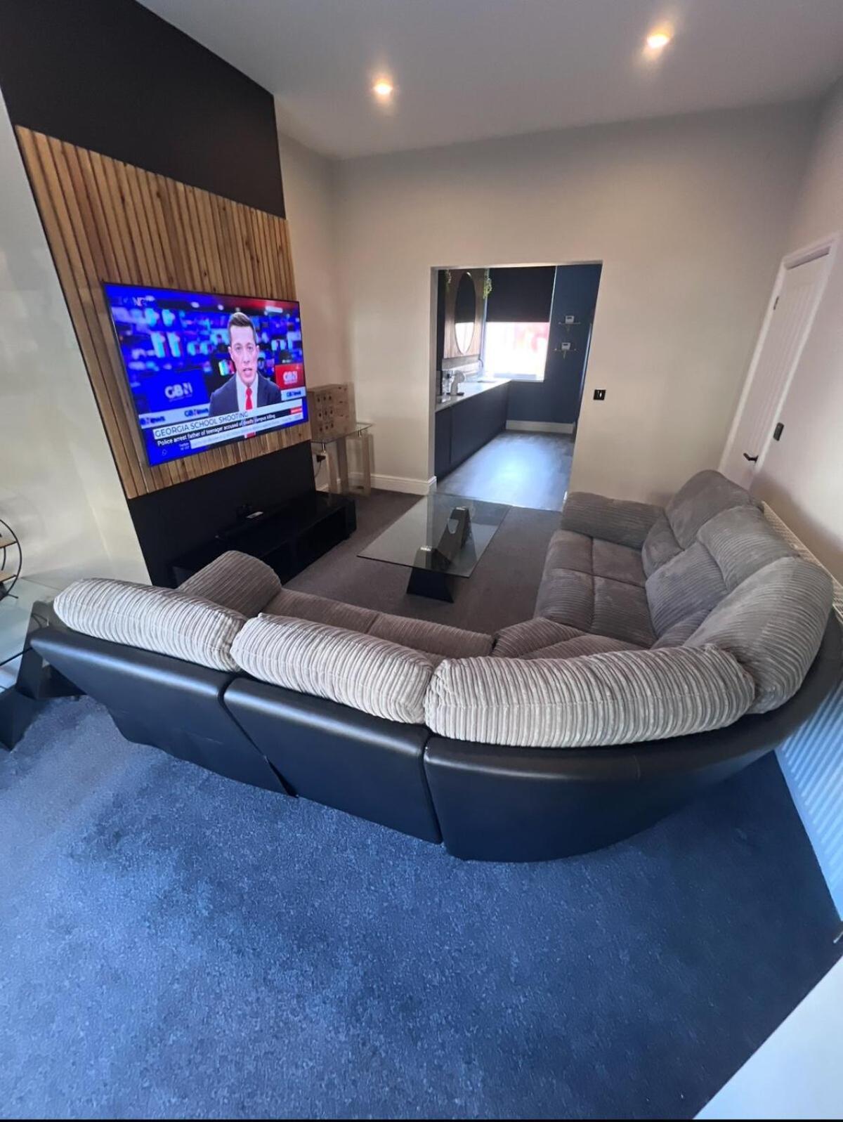 Modern 5 Bedroom Terraced Luxurious House Colwyn Bay Extérieur photo